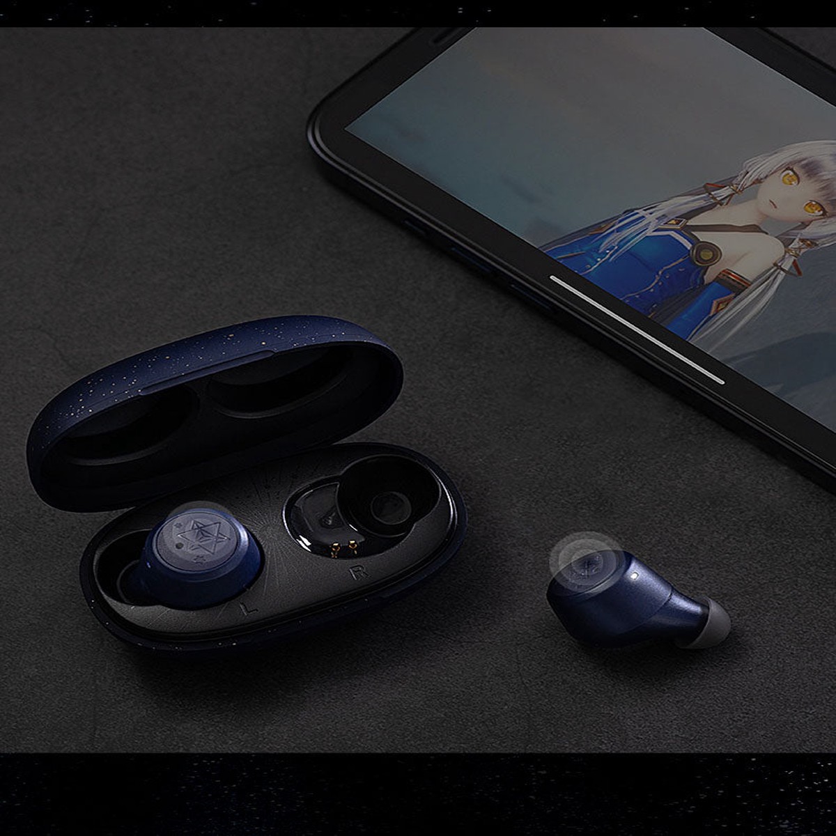Medium5 - Stardust Concept Bluetooth Earphone Moeyu